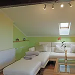 Cozy In With Wifi Apartment Karlshausen